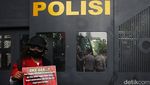 Tolak Izin Tambang ke Kampus, Mahasiswa dan Polisi Saling Dorong