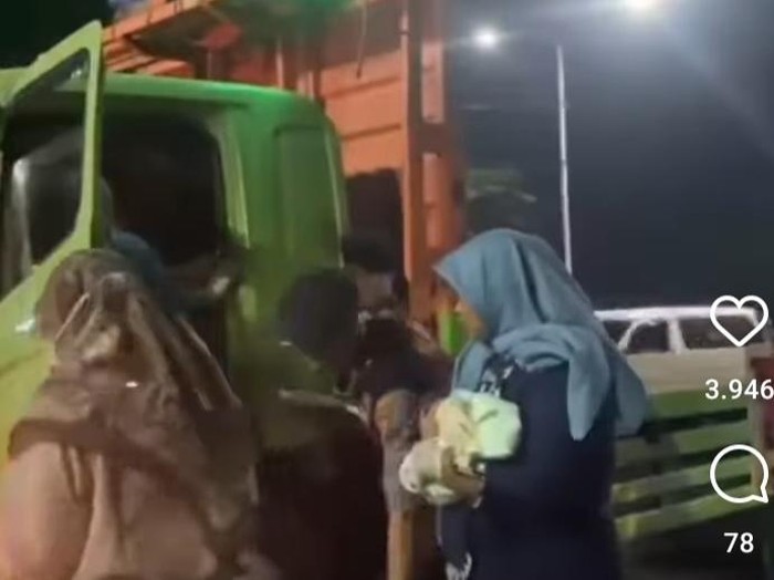 Viral ibu melahirkan dalam truk di Suramadu