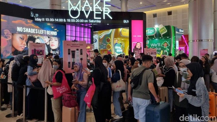 200 Brand Kecantikan Ramaikan Surabaya X Beauty 2025