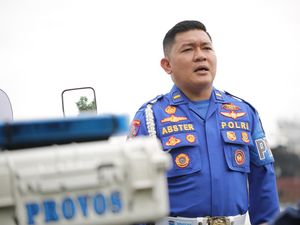 Abster Wongkar, Sosok Polisi Viral Pengawal Ambulans