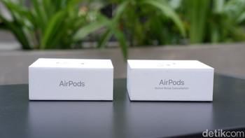 Pada pinggirannya, Apple juga menambahkan keterangan Active Noice Cancellation. Foto: Adi Fida Rahman/detikINET