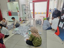 Isah Bikin Dealer Kaget, Beli Truk Isuzu Pakai Koin Rp 150 Juta!