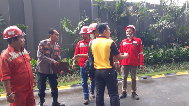 Nahas 2 Pekerja Tewas Jatuh dari Gondola Apartemen di Bekasi