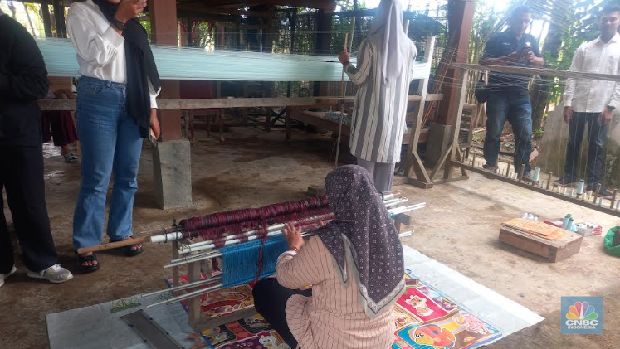 Galeri Mutiara Songket, Aceh, Kamis (6/2/2024). (CNBC Indonesia/Arrijal Rachman)