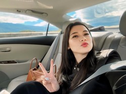 7 Foto Iris Wullur Ibu Tercantik Se-TikTok, Kini Bongkar Suami Selingkuh