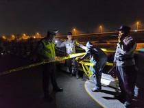 Jembatan Srandakan Lama Putus, Akses Kulon Progo-Bantul Dipasang Garis Polisi