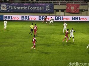 Liga 1: Babak Pertama Persis Solo Vs Persebaya Imbang 0-0