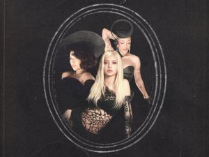 Lirik Lagu Born Again Lisa feat Doja Cat & RAYE dan Terjemahannya