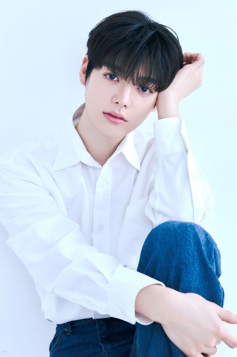 Fantagio memperkenalkan member baru LUN8, Yuma.