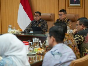 Menekraf Minta BPOM Bantu UMKM Naik Kelas