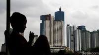 Selain itu, paket stimulus yang sedang berjalan di kuartal I-2025 seperti bantuan pangan beras, diskon tarif listrik 50% selama Januari-Februari disebut akan berkontribusi terhadap pertumbuhan ekonomi di 2025. Ditambah adanya pelaksanaan Makan Bergizi Gratis (MBG).  