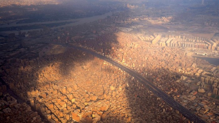 An aerial view shows the river Nile and traffic, as pictured through the window of a plane, in Cairo, Egypt, February 6, 2025. REUTERS/Amr Abdallah Dalsh