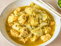 Resep Kari Ayam Sawi Putih yang Berkuah Harum Berempah