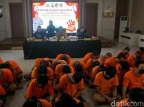 Polisi Bekuk Ratusan Tersangka Narkotika di Surabaya,