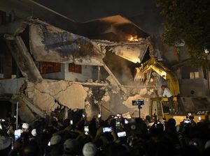 Mantan PM Bangladesh Dijatuhi Hukuman Mati