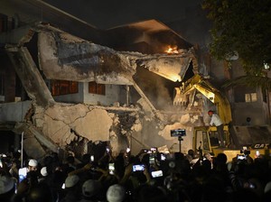 Mantan PM Bangladesh Dijatuhi Hukuman Mati