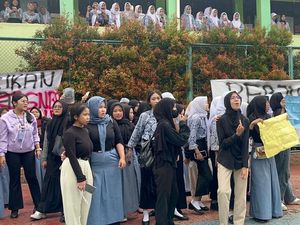 Disdik: SMKN 1 Depok Telat Input Data SNBP karena Sistem Eror-Hujan Petir