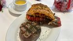 Makan Malam Valentine Spesial dengan Lobster hingga Steak Filet di Sini