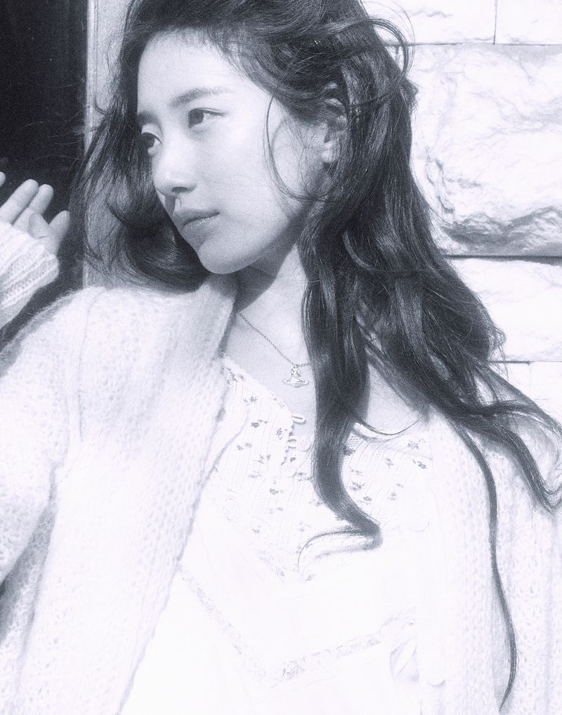 Foto Suzy untuk perilisan single Come Back.