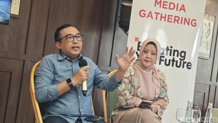VP Corporate Telecommunication Telkom Andri Sasongko menjelaskan rencana aplikasi pemantau Program Makan Bergizi Gratis.