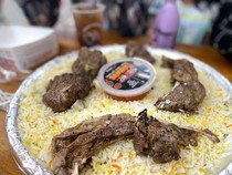 5 Restoran Arab di Condet Ini Tawarkan Nasi Kebuli hingga Nasi Mandhi