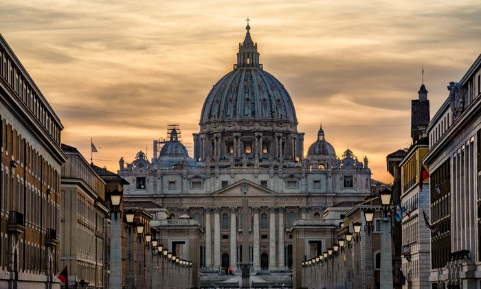 Basilika Santo Petrus di Vatikan
