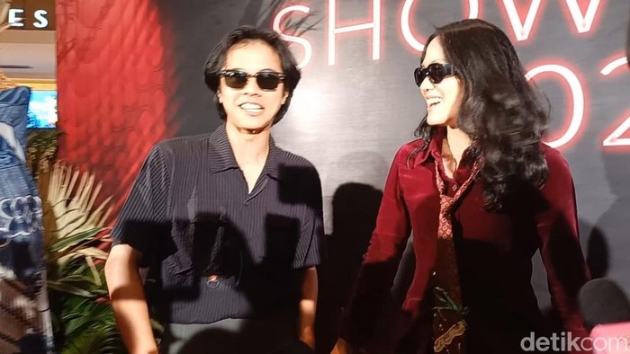 Bisma Kharisma dan Sheryl Sheinafia