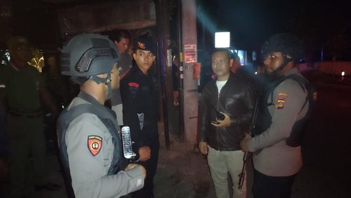 Lokasi kejadian pengeroyokan terhadap ED dan HH diamankan polisi, Kamis (6/2/2025). (Dok Polresta Denpasar).