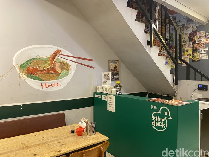 Gurih Juicy! Nasi Hainam Bebek Panggang Ini Ada di Bekasi Gurih Juicy! Nasi Hainam Bebek Panggang Ini Ada di Bekasi