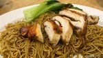 Gurih Juicy! Nasi Hainam Bebek Panggang Ini Ada di Bekasi