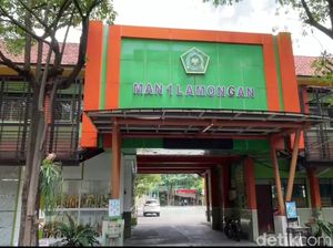Ramai Kasus Guru MAN 1 Lamongan Gebrak Meja ke Siswa Berujung Dinonaktifkan