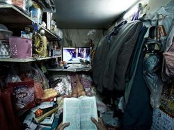 Potret Kontrakan Super Sempit di Hong Kong, Bikin Miris