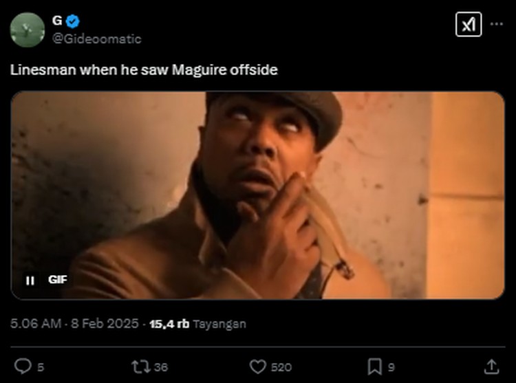 Meme MU Menang dari Leicester, Netizen Anggap Wasit Buta MU menang dari Leicester, setelah Harry Maguire berhasil mencetak gol balasan. Namun netizen menganggap wasit buta, karena tidak melihat kalau itu offside.