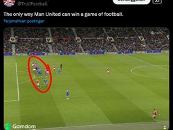 Meme MU Menang dari Leicester, Netizen Anggap Wasit Buta