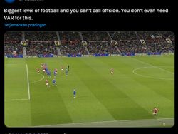 Meme MU Menang dari Leicester, Netizen Anggap Wasit Buta