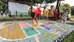 Serunya Bermain Tapak Gunung dan Ular Tangga di Taman Robusta