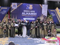 Alhamdi Travel Haji & Umrah Raih Penghargaan Top One Sales dari Garuda Indonesia