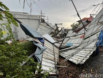Dampak Angin Kencang di Kota Mojokerto