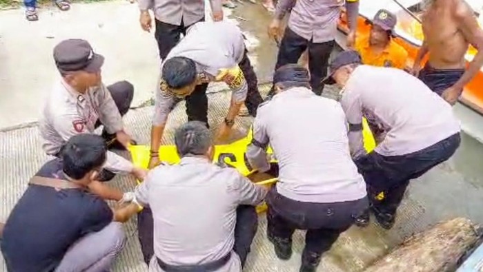 Evakuasi pelajar tenggelam