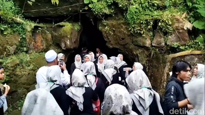 Lokasi Pamijahan dan Gua Safarwadi di Tasikmalaya