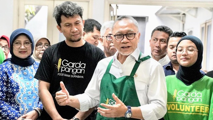 Menko Pangan Zulhas mengajak semua pihak mengurangi membuang-buang makanan atau food waste.