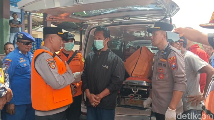 Pemancing yang hilang tersapu ombak Pantai Damas Trenggalek ditemukan tewas.