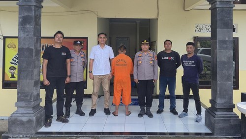 Pemuda di Desa Datah, Kecamatan Abang, Karangasem, ditangkap gara-gara mencuri uang dan perhiasan tetangga. (Dok. Polres Karangasem)