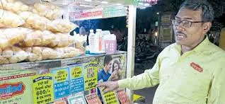 Penjual Ini Tawarkan Makan Gorengan Seumur Hidup Seharga Rp 18,7 Juta