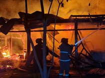 Gadis Pemalang Diduga Jadi Korban Tewas Kebakaran Kafe dan Homestay Lamongan