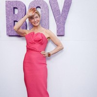 Aktris Hollywood Renee Zellweger kembali ke karpet merah. Kali ini, ia muncul di pemutaran perdana film terbarunya, ’Bridget Jones: Mad About The Boy’, di Sydney, Minggu (9/2/2025). (Foto: Hanna Lassen/Getty Images)