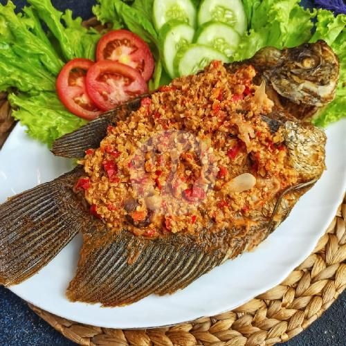 Sedapnye! 5 Rumah Makan Betawi Ini Punya Soto Kuah Susu dan Pecak Ikan