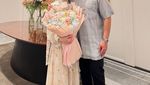 Romantisnya Yislam Aljaidi saat Kuliner Bareng Istri