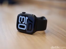 Unboxing Apple Watch Series 10 Jet Black yang Menawan