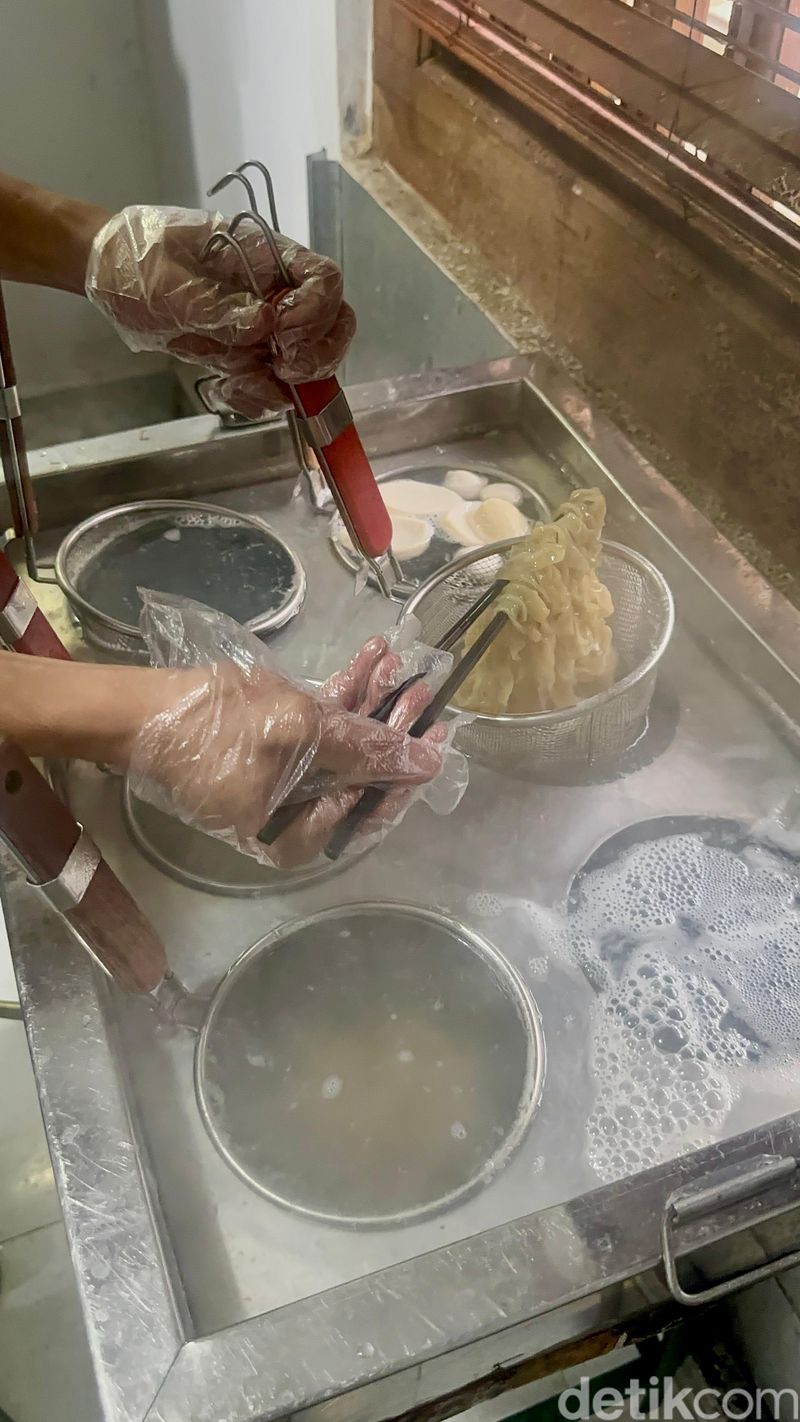 Bakmi Lei